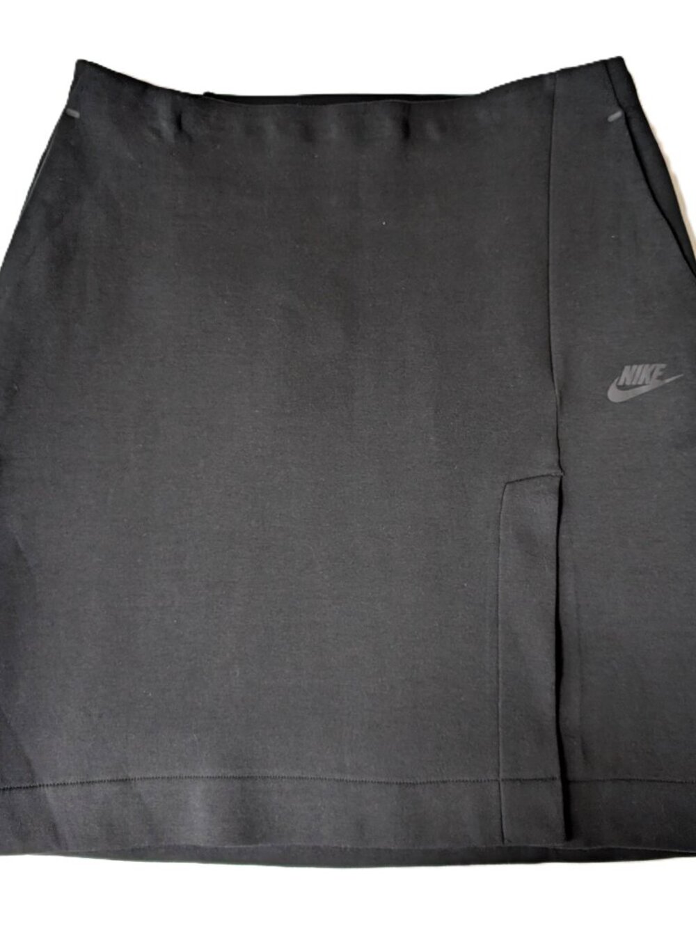 Nike Tech Fleece Skirt Womens L Black Slim Knee Length NWT IM6181-010 $125